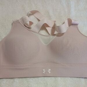 Under Armour Pale Pink Seamless Crossback Sports Bra